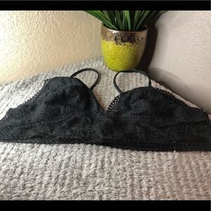 Victoria secrets 💫bralette💫XL